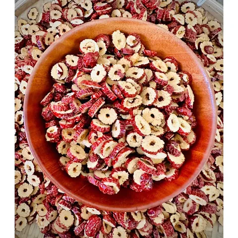 [MUA 2 TẶNG 1] 1kg Táo Đỏ Thái Lát – dùng pha trà, ăn vặt, nấu chè – Tặng Kèm Hạt Chia Cao Cấp