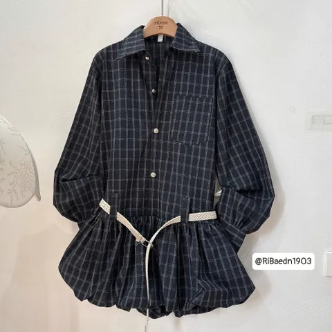 (SV005) Váy Jum kẻ sơ mi túi ngực hàng khuy đồng dây đai kèm belt đan chân bí bồng