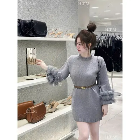 Áo len cổ tròn dáng dài (váy ngắn) tay thụng phối lông - KÈM ĐAI