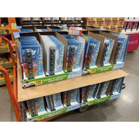 Nước Hoa Ô Tô Febreze Cao Cấp Kẹp Cửa Gió Điều Hòa Xe Hơi Febreze Car Vent Air Freshener (nhiều mùi) 832010