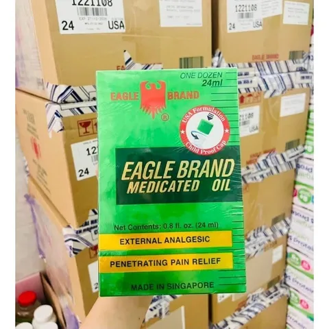 1 chai Dầu gió con ó Eagle Brand 2 nắp thị trường MỸ - Made in Singapore