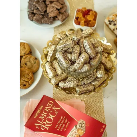 Kẹo Socola Almond Roca Hạnh Nhân 793g - 63 viên date 2/2026
