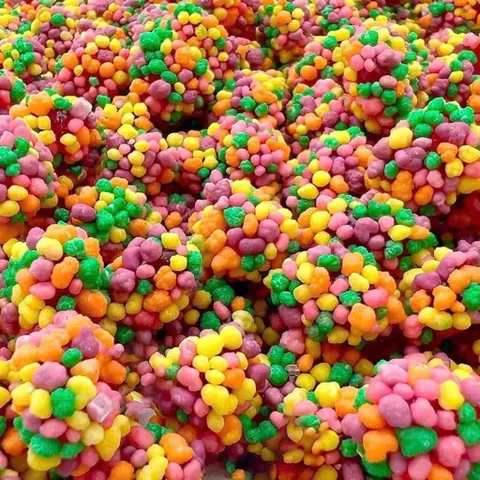 Kẹo dẻo phủ cốm cầu vồng Nerds Gummy Cluster 907g bịch to của Mỹ Kẹo Cầu Vồng Nerds Rainbow Candy