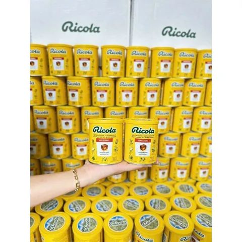 KẸO RICOLA ĐỨC  1 hộp 250g chính hãng date 2026