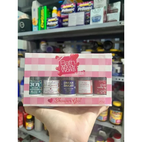 SET 5 CHAI SỮA TẮM CHIẾT BA TH AND BODY WO RKS CHAI 20ML HÌNH SHOP CHỤP