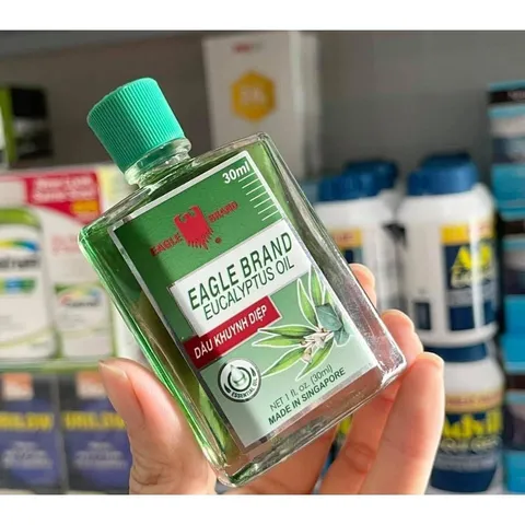 DẦU KHUYNH DIỆP CON Ó EAGLE BRAND EUCALYPTUS OIL 30ML 2027