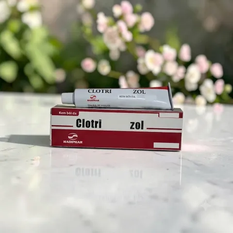 Kem Bôi Da C-l-o-t-r-i-m-a-z-o-l Hỗ Trợ Làm Dịu Mịn Bề Mặt Da Căng Bóng Tuýp 30g