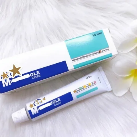 Kem Bôi Da M-i-c-o-n-a-z-o-l-e C-r-e-a-m Hỗ Trợ Chăm Sóc & Làm Dịu Da Khô Ráp Tuýp 15g