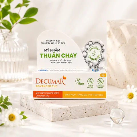 Gel chấm mụn mờ thâm Decumar THC 5g