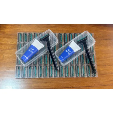 Set Dao Cạo Râu 36 Lưỡi Tặng Kèm 1 Thân Cạo,  Kem Mềm Râu Dễ Dàng Sử Dụng An Toàn Cho Da
