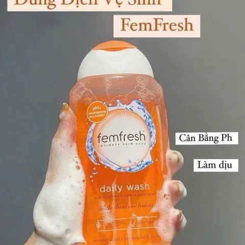 Dung dịch vệ sinh phụ nữ Femfresh 250ml dịu nhẹ cho da nhạy cảm - Daily Intimate, 250ml