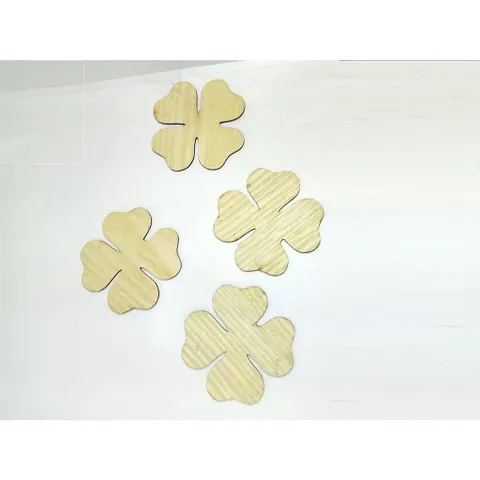 Tấm lót ly gỗ hình cỏ 4 lá trang trí x 10 chiếc