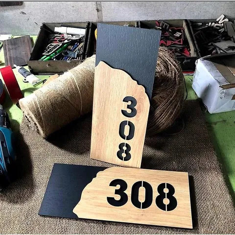 Bảng gỗ số nhà,Bảng số phòng 25x10cm (Nội dung theo yêu cầu)