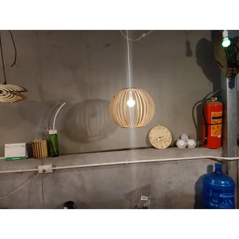 Đèn cầu gỗ 300
