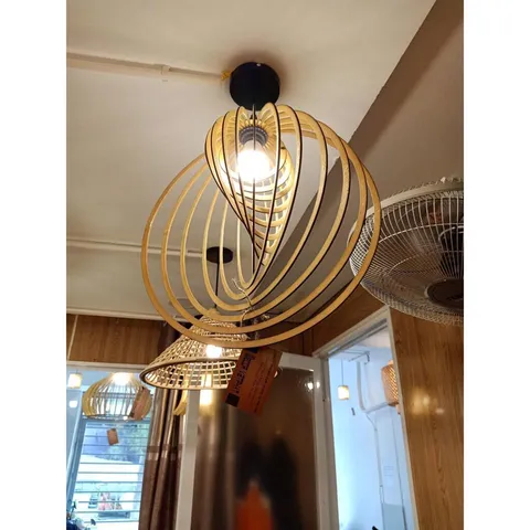 Đèn gỗ tròn xoắn 0458