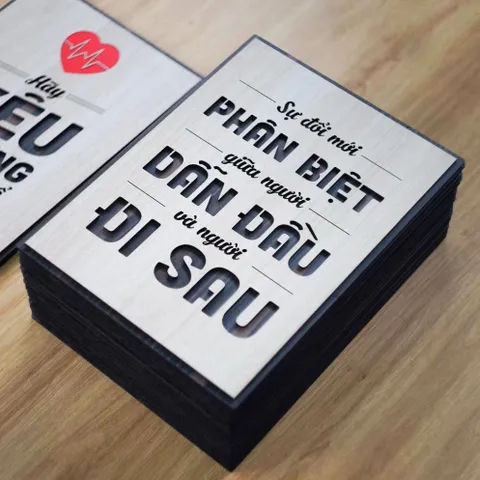 Tranh gỗ 3D cắt lớp – Sự đổi mới phân biệt giữa người dẫn đầu và người đi sau  “Sự đổi mới phân biệt giữa người dẫn đầu