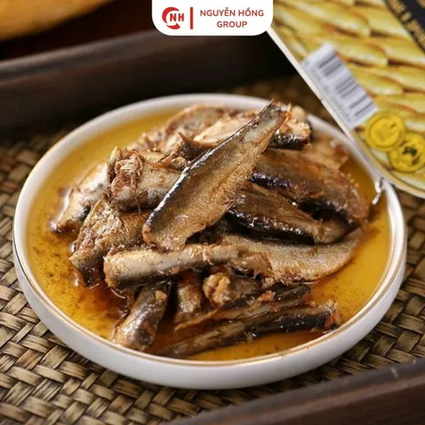 Cá trích ngâm dầu 190g glavproduc nhập khẩu nga thơm ngon ăn vặt đồ ăn food