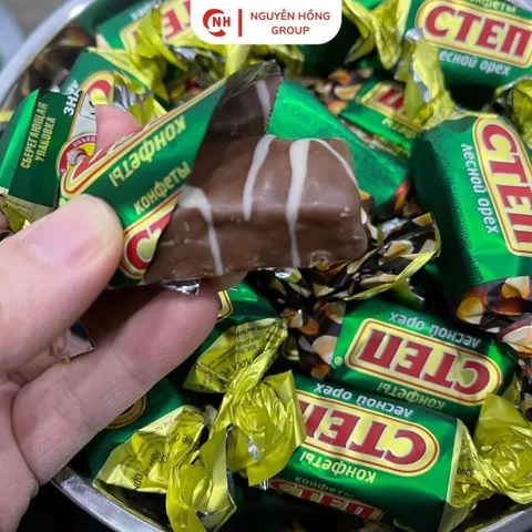 Kẹo socola cten xanh nhân hạt phỉ nhập khẩu Nga snack chocolate thơm ngon ăn vặt
