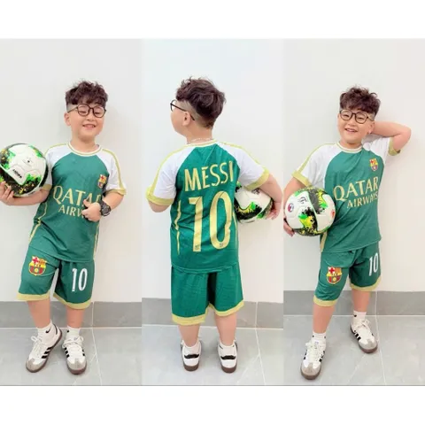 11-45kg A405 Đồ bộ bé trai quần đùi áo ngắn tay thun lạnh in họa tiết thể thao đường phố ngầu đẹp, bộ thể thao bóng đá