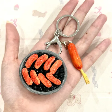 Móc khoá Lạp xưởng nướng đá - Street Food