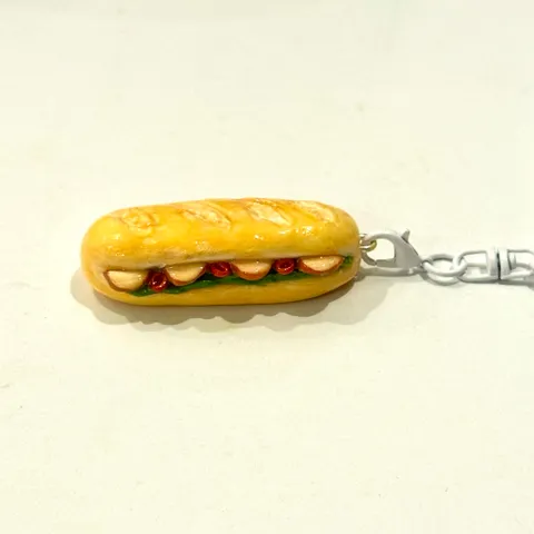 Nam châm - Móc khoá Bánh mì size nhỏ dễ thương