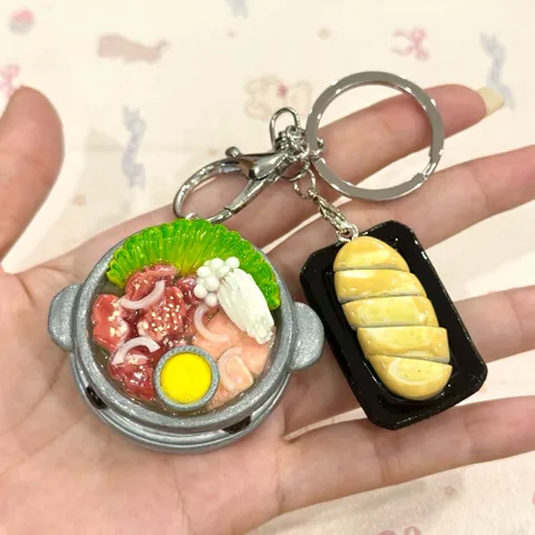 Móc khoá Set bò nầm nướng - Bánh mì bơ phố cổ Hà Nội