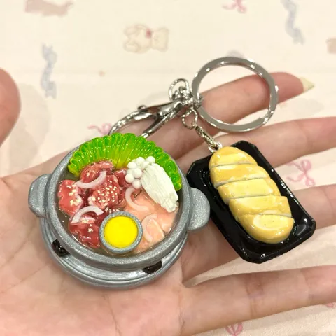 Móc khoá Set bò nầm nướng - Bánh mì bơ phố cổ Hà Nội