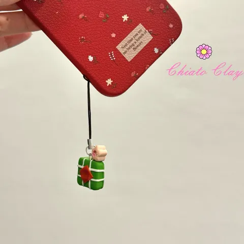 Dây treo điện thoại Bánh chưng - Hoa đào