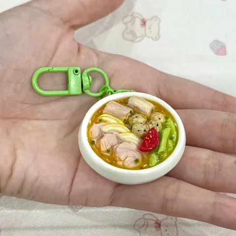 Móc khóa món Bún dọc mùng - Bún bung