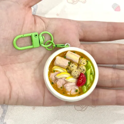Móc khóa món Bún dọc mùng - Bún bung