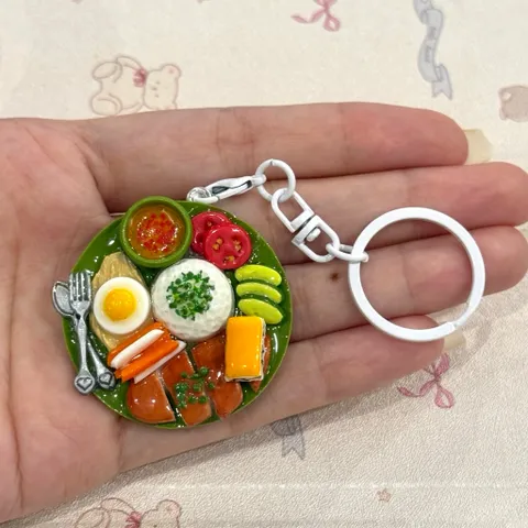 Móc khoá Cơm tấm Sài Gòn tinh xảo - món ăn Việt Nam