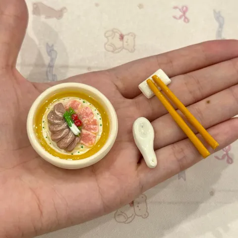 Magnet món Phở bò - Đũa và Thìa - món ăn Việt Nam