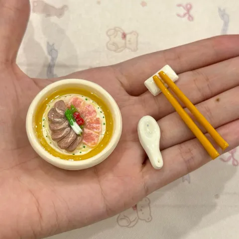 Magnet món Phở bò - Đũa và Thìa - món ăn Việt Nam