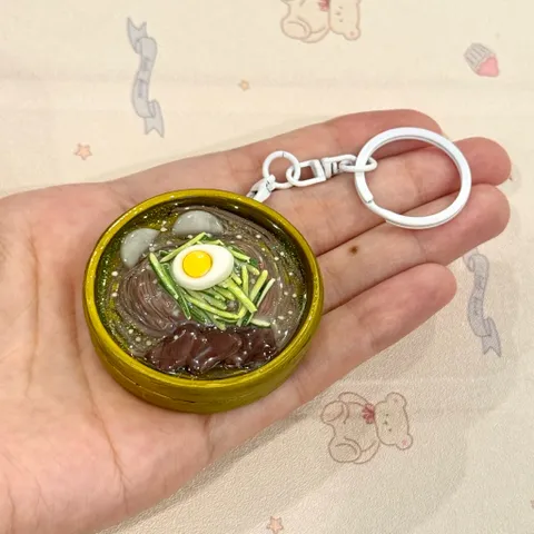Móc khoá món Mỳ lạnh - món ăn Hàn Quốc