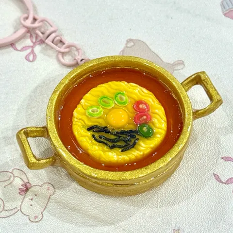Nam châm - Móc khoá Nồi mì ramen Hàn Quốc