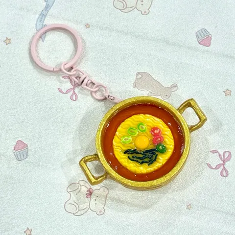 Nam châm - Móc khoá Nồi mì ramen Hàn Quốc