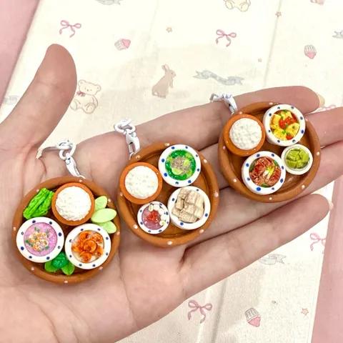Móc khoá mâm cơm Việt Nam