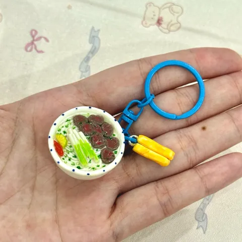 Móc khoá Phở bò và Quẩy - món ăn Việt Nam