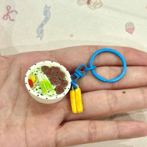Móc khoá Phở bò và Quẩy - món ăn Việt Nam
