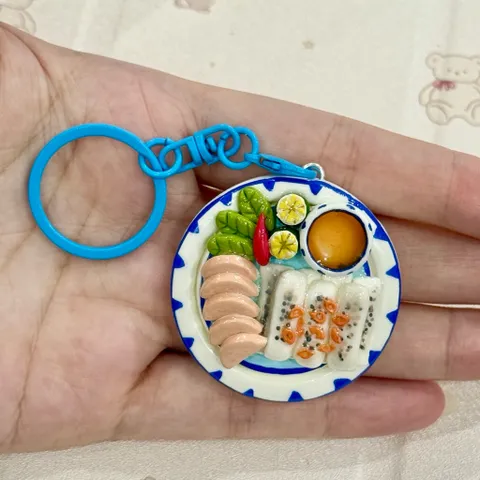 Móc khoá món Bánh cuốn - món ăn Việt Nam