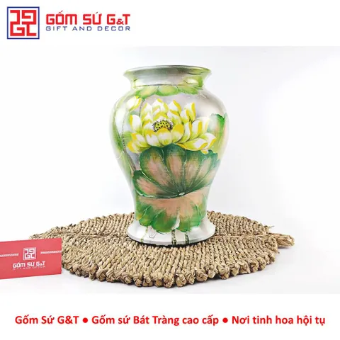 Lọ Hoa Gốm Bát Tràng Vuốt Tay Dáng Chân Đèn Vẽ Sen Chuồn – Bình Cắm Hoa Gốm Sứ Thủ Công Trang Trí Phòng Khách Cao Cấp