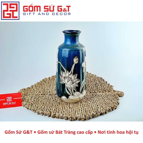Lọ hoa trang trí dáng dọc dừa vẽ sen nổi Gốm Sứ G&T