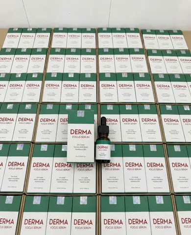 Serum Mụn Thế Hệ Mới Derma Focus Serum