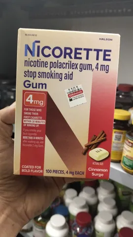 Cai thuốc lá NICORETTE nicotine prolacrilex gum 4mg.Hàng mỹ