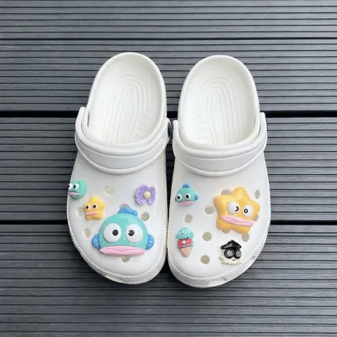 [Màu Trắng] Dép Sục Quai Hậu Classic xinh xắn, dễ thương, đế cao 3 cm tặng kèm charm