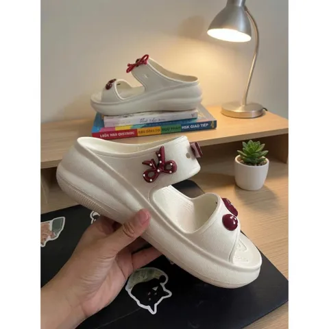 [Màu trắng - màu be] Dép 2 quai nữ đế cao 5 cm tặng kèm set 10 charm xinh