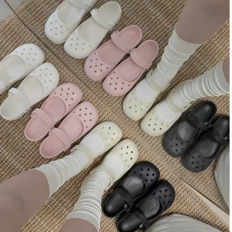 Dép Sục Ballet Nữ Classic tặng kèm Charm Ngẫu Nhiên xinh xắn - tôn dáng - năng động - Chân dầy tăng 1 size