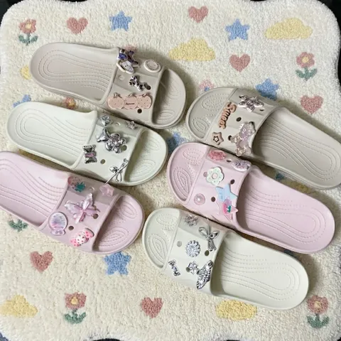 TẶNG KÈM CHARM XINH - Dép nữ quai ngang đi nhẹ êm, chống trơn trượt