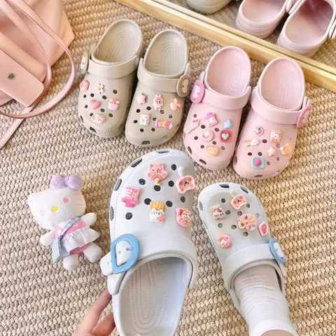 Mẫu mới 2026 - Dép sục quay gài đế 3cm, mềm nhẹ êm chân, tặng kèm charm xinh
