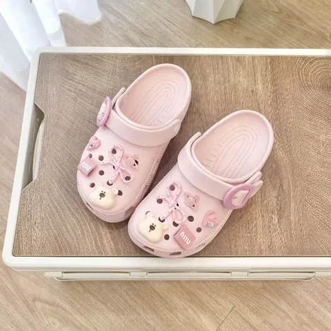 Mẫu mới 2026 - Dép sục quay gài đế 3cm, mềm nhẹ êm chân, tặng kèm charm xinh